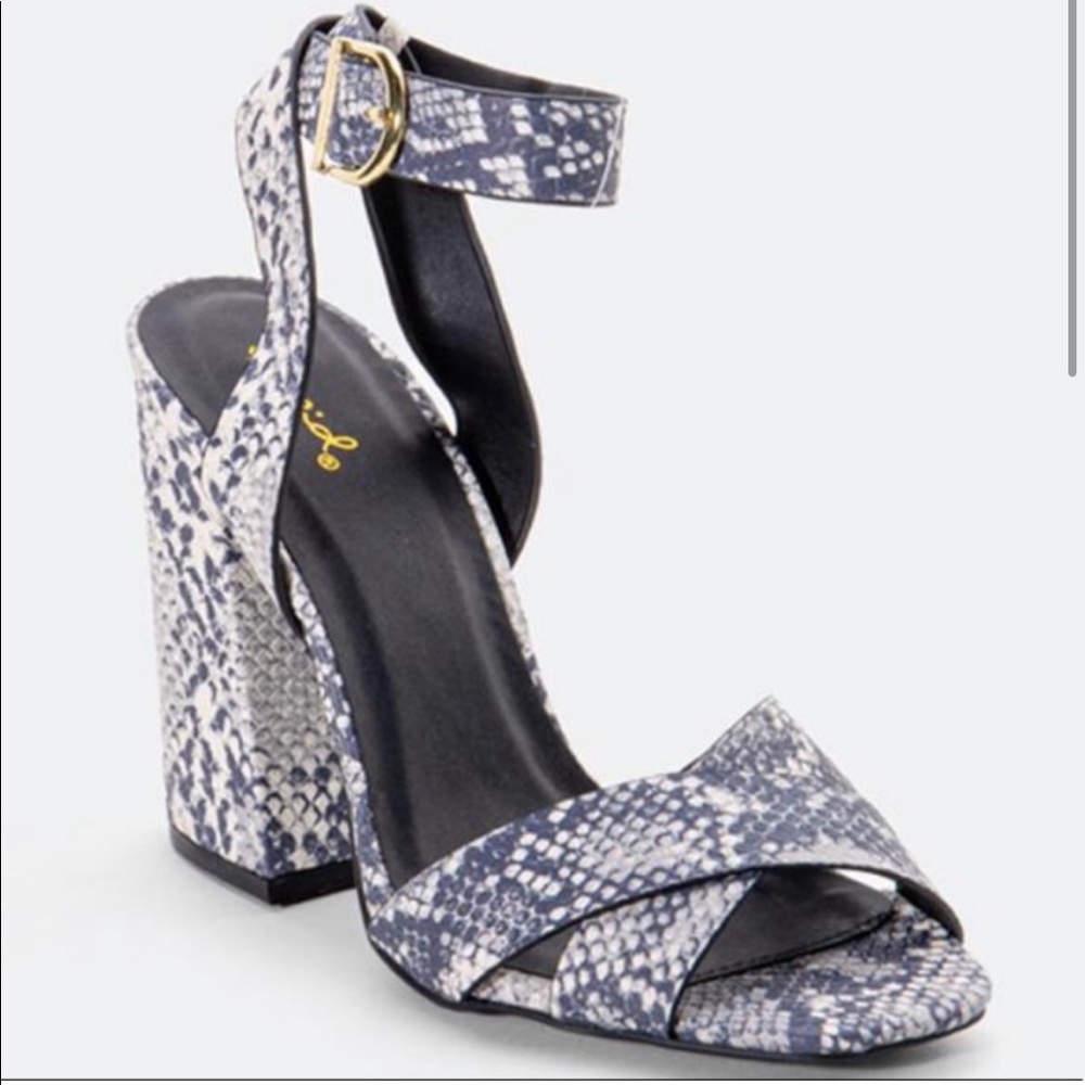 •SOLD•Qupid Snakeskin open-toe block heels